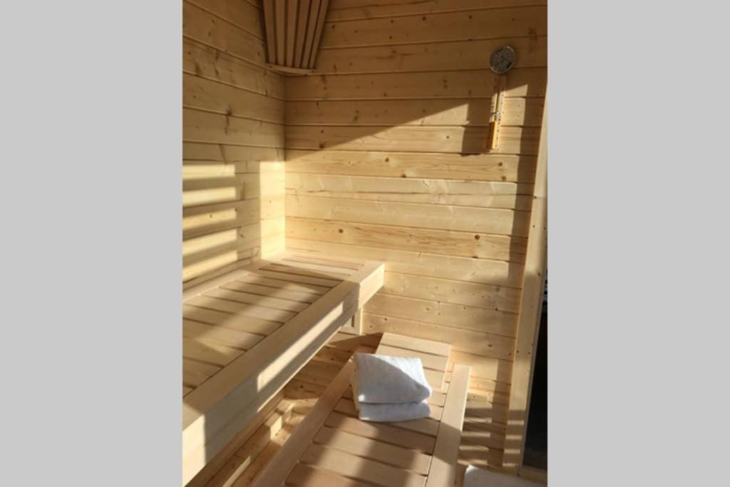 Orchardhouse Farmhouse, Wellness Chrast  Eksteriør billede